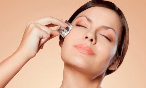 1_embedded_ice_to_ged_rid_of_pimples 1_embedded_ice_to_ged_rid_of_pimples