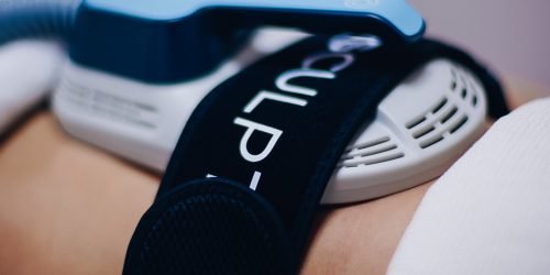 процедура emsculpt живота